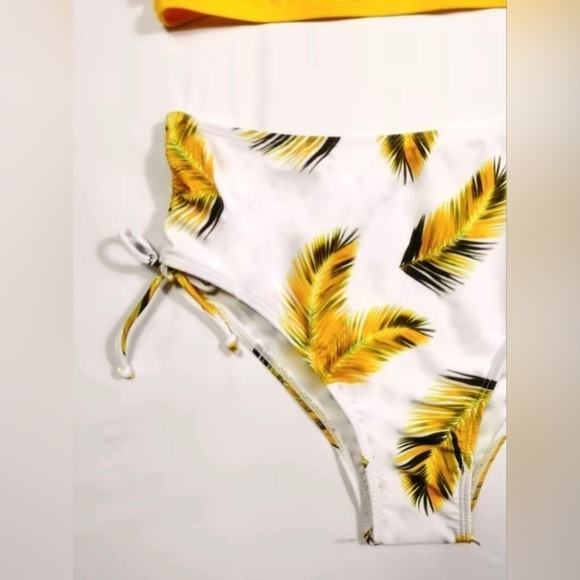 Leaf print yellow bikini set - Picture 8 of 9